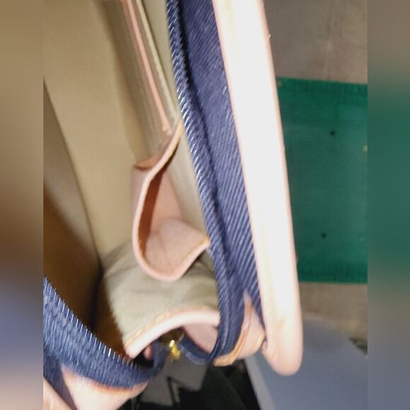 French laugage - Picture 7 of 15